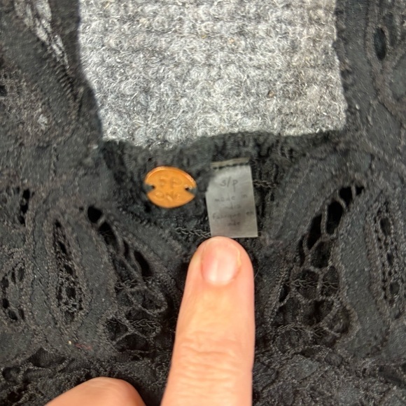 FREE PEOPLE Womens One Adela Bralette Black Lace size: Small - Picture 5 of 9